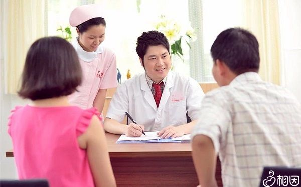 男方会在试管婴儿前做问诊