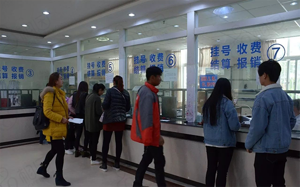 建档分为大卡和小卡两种