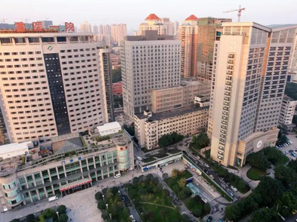 重庆医科大学附属第一医院
