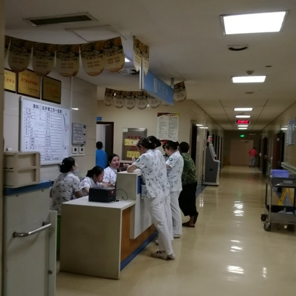 医院楼道