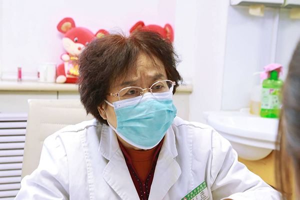 试管术前检查月经来潮第3-5天去医院