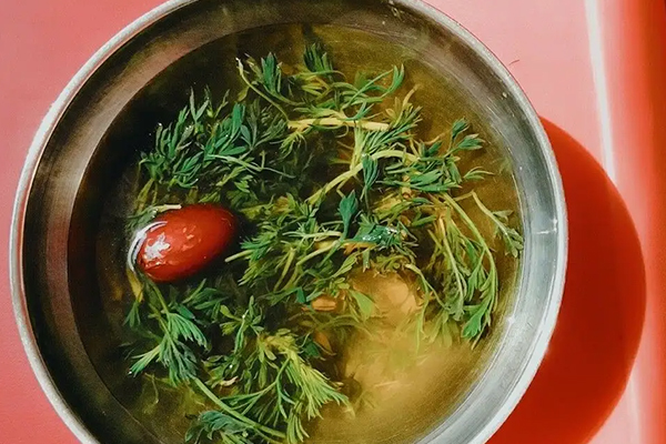 白蒿红枣泡水可去胎毒