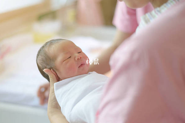 天津新生儿医保卡由父母代办