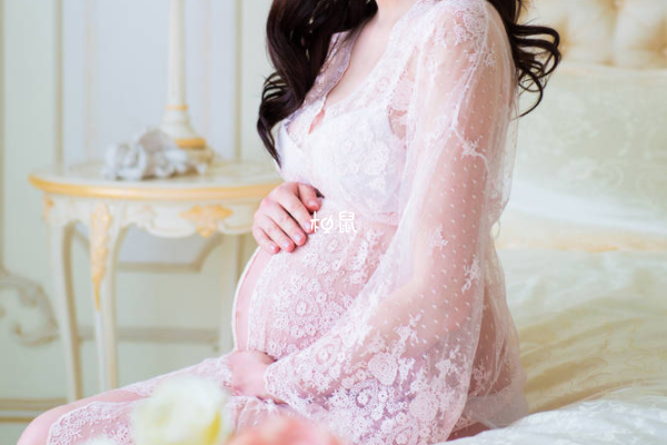 高龄产妇产后出血风险大