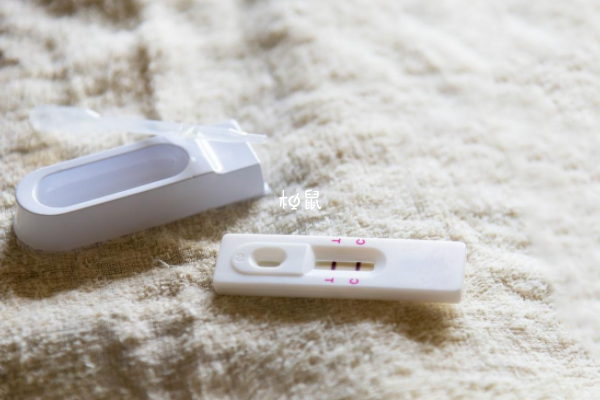 怀孕后都会出现早孕反应